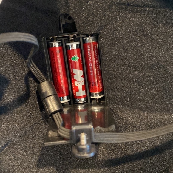 Disney Glow With The Show Mickey Mouse Light Up Ear Hat cap Disney Parks - Picture 8 of 8